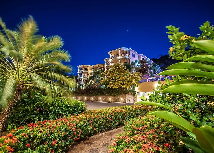 Clarion Suites Roatan At Pineapple Villas